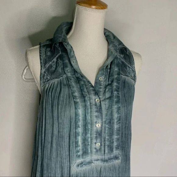 Free People tank xs/tp - Picture 3 of 9